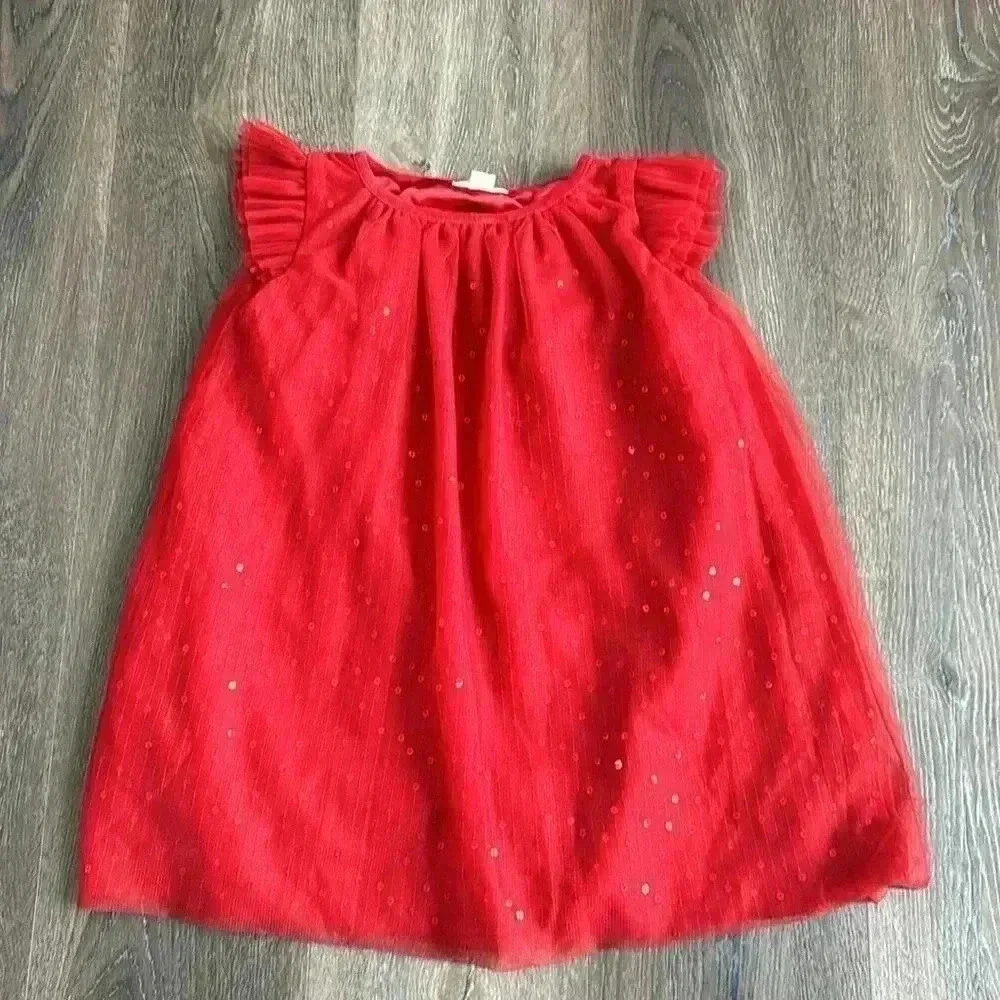 Cat and Jack Dresses and Gap Shorts lot Girls size 5T